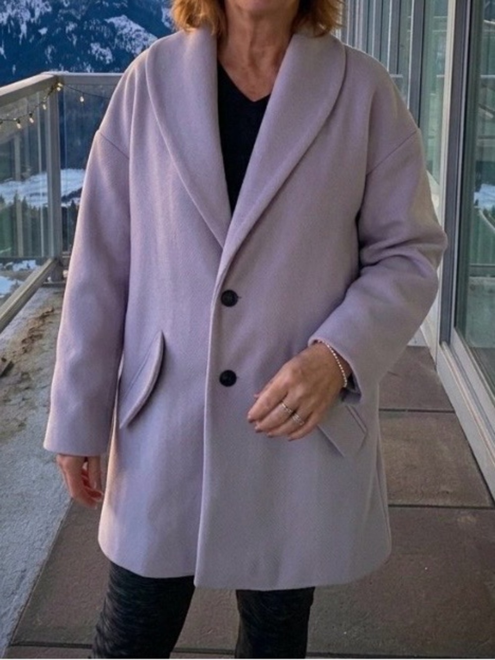 🧥 Beautiful Light Wool-Blend Coat